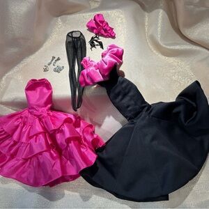 Silkstone Fashion  Model Doll #2 Exquisite Evening Gown And Accessories